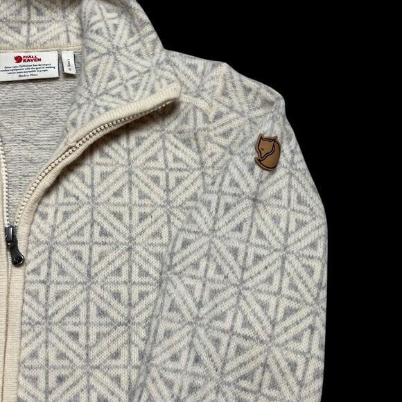 Fjallraven Ovik Frost Sweater Nordic Fair Isle Zip Wool Cream $180 MSRP Sz S - Picture 7 of 9